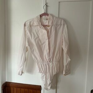 Vintage pale pink button down bodysuit collared business casual
